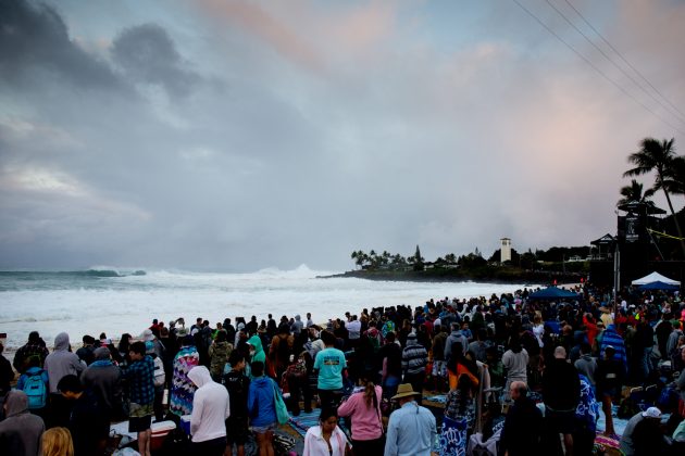 Line up, Quiksilver em Memória a Eddie Aikau 2016, Waimea Bay, Havaí. Foto: Midia Bacana.