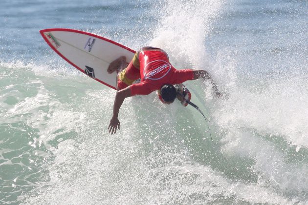 Marcio Leal, Circuito Moçambique Surf 2016, Florianópolis (SC). Foto: Basilio Ruy.
