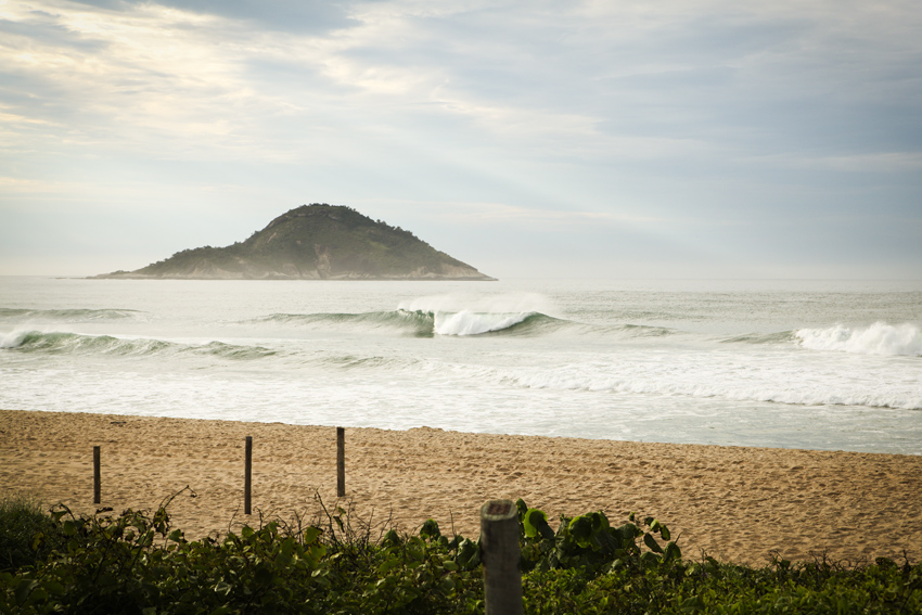 Praia da Macumba recebe etapa do Tour Abrasp e do Estadual de Surfe Profissional do Rio de Janeiro.