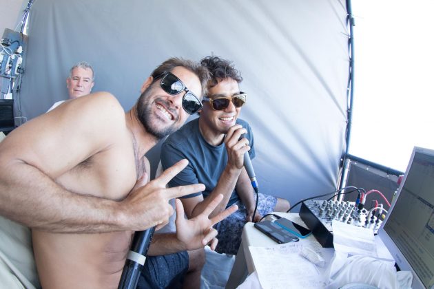 Marcelo Trekinho e Marcos Sifu, Volcom Totally Crustaceous Tour 2016, Maresias (SP). Foto: Henrique Pinguim.