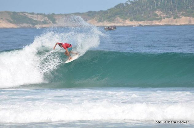 Bruno Coutinho Arpoador Surf Club, Arpoador (RJ). Foto: Bárbara Becker.