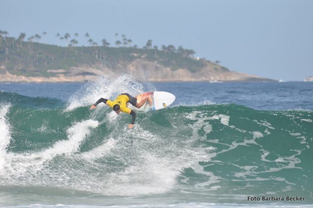 Bruce Bocão, open segunda etapa do Arpoador Surf Club. Foto: Bárbara Becker.