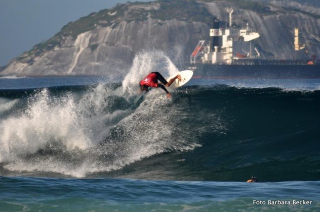 Bruno Coutinho, open segunda etapa do Arpoador Surf Club. Foto: Bárbara Becker.