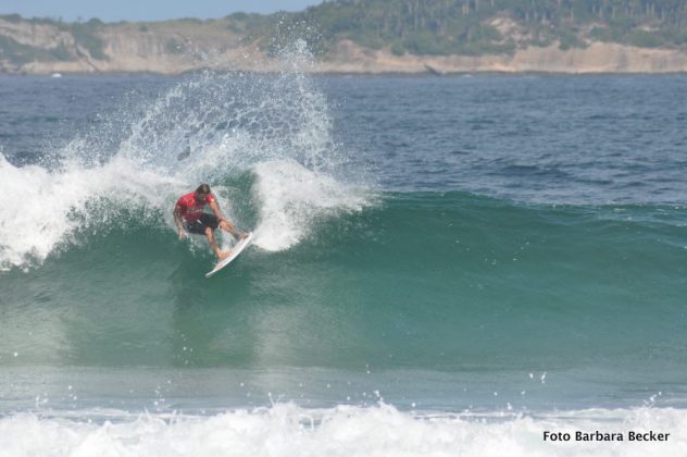 Guilherme Aguiar segunda etapa do Arpoador Surf Club. Foto: Bárbara Becker.