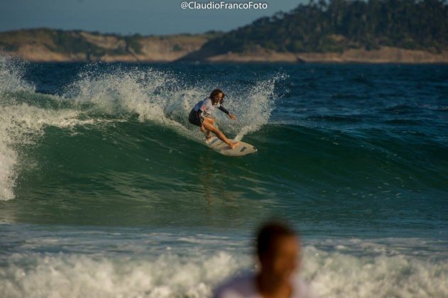 Irene, feminino segunda etapa do Arpoador Surf Club. Foto: Claudio Franco.