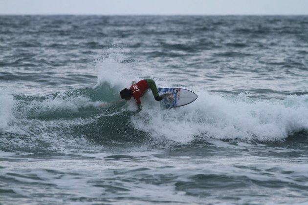 Daniel Adisaka, Ubatuba Pro Surf 2016, Itamambuca (SP). Foto: Sylvia Lima.