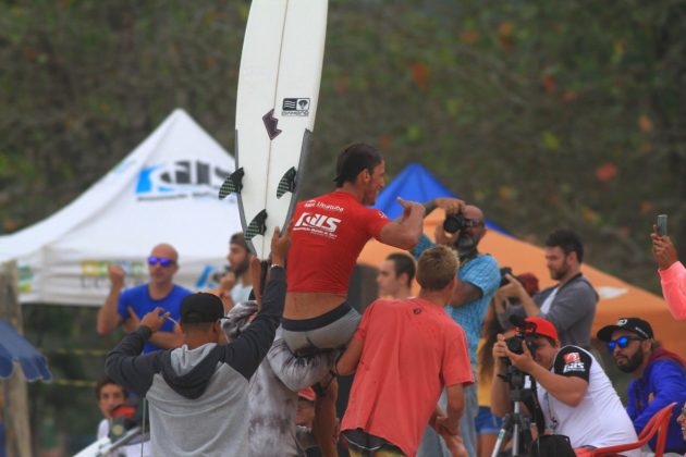 Raul Reis, Ubatuba Pro Surf 2016, Itamambuca (SP). Foto: Sylvia Lima.