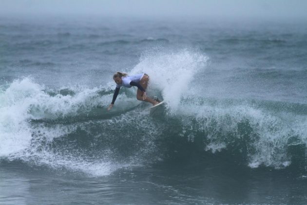  Campeonato Brasileiro Wizard Surf Feminino, Praia de Itamambuca, Ubatuba. Foto: Aleko Stergiou.