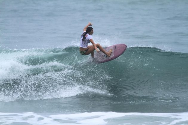  Campeonato Brasileiro Wizard Surf Feminino, Praia de Itamambuca, Ubatuba. Foto: Aleko Stergiou.