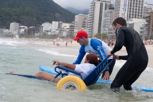 Cadeira anfíbia Adaptsurf 2016, Praia do Leblon, Rio de Janeiro. Foto: Patrícia Lelot.