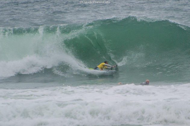 Fellipe Kizu quarta etapa do Circuito Arpoador Surf Club, praia do Arpoador (RJ). Foto: Claudio Franco.