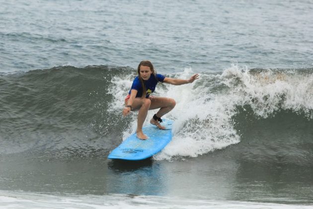 Rio Surf’n’Stay promove segunda edição do camp para mulheres que querem aprimorar o surfe. Foto: Hugo Marulho.