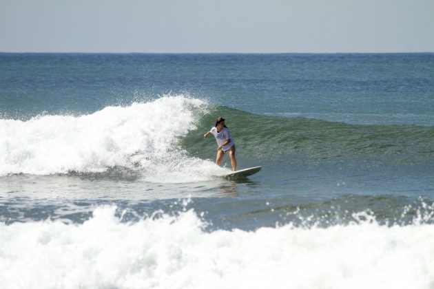 Barbara Herrero, surfe em Punta Miramar. Nicarágua. Foto: José Guilherme Leite.