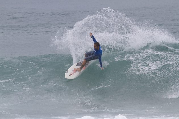 Marcos Feijó XVI Mormaii Brasiliense de Surf, Praia do Silveira, Garopaba. Foto: James Thisted.