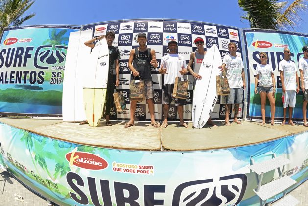  primeira etapa do Circuito Surf Talentos 2017, Prainha, São Francisco do Sul. Foto: Gabriel Fonseca.