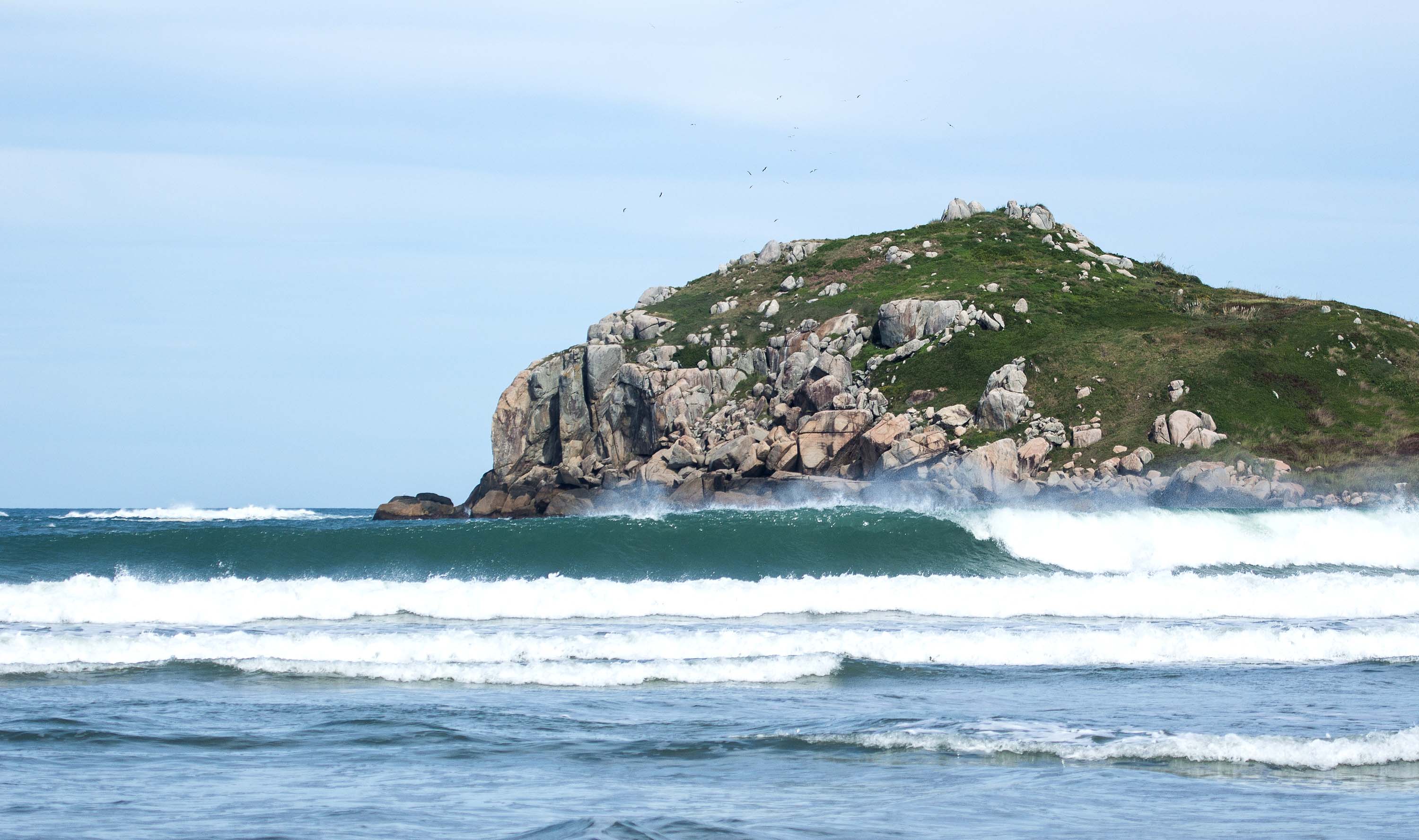 Praia da Vila já recebeu etapas do WCT.