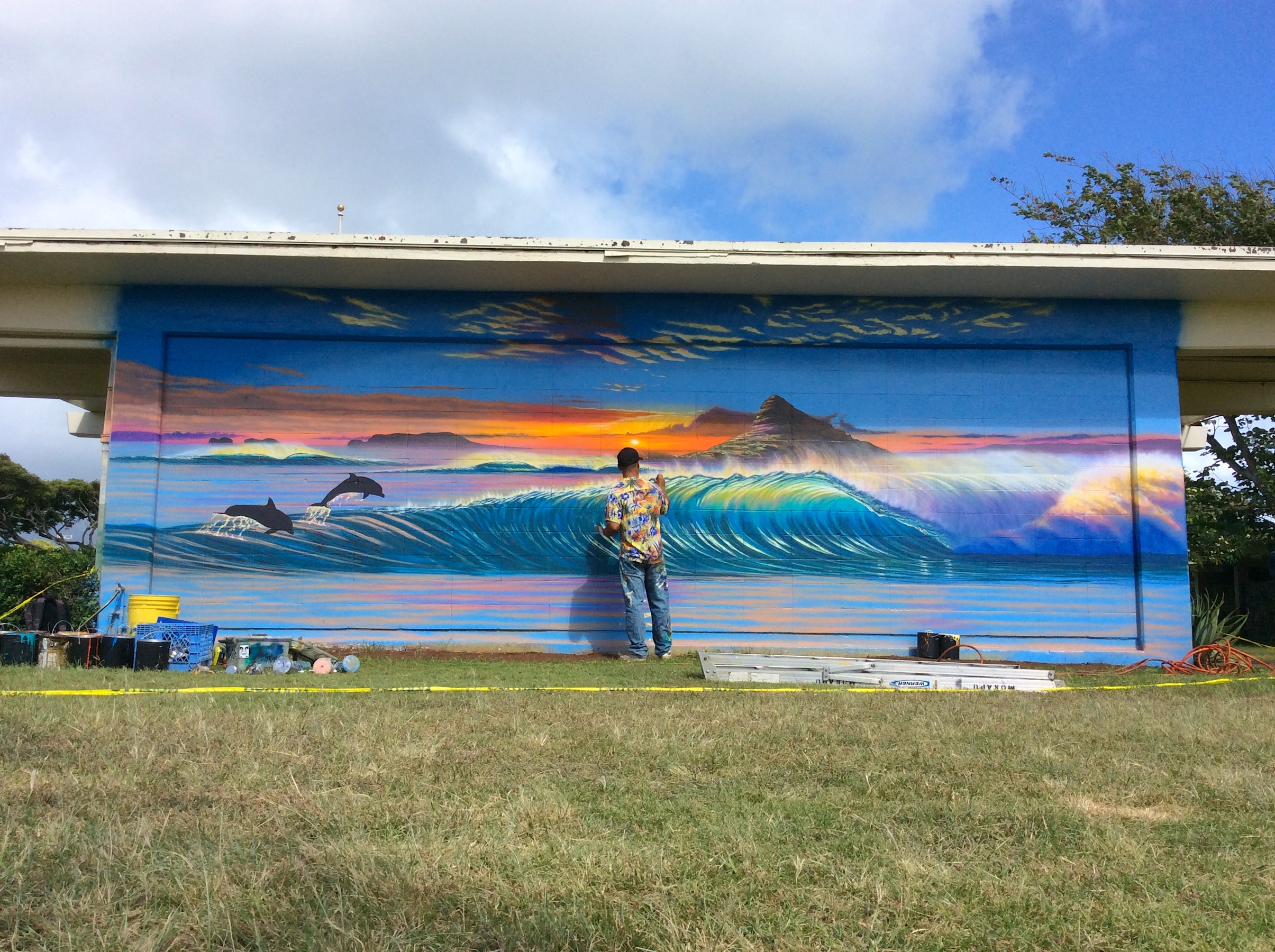 Murais colorem o Havaí