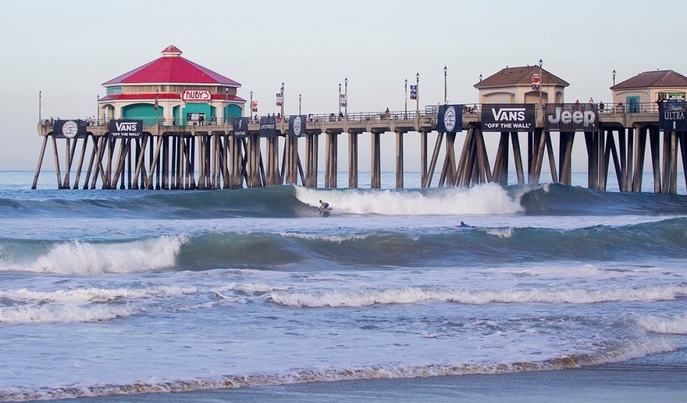 Vans US Open rola em Huntington Beach, Califórnia (EUA).