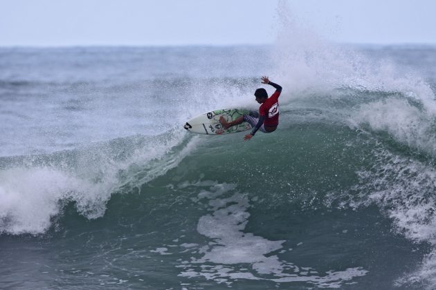 Filipe Toledo, Hang Loose Surf Attack. Foto: Munir El Hage.