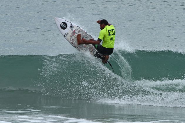 Cauã Costa, Hang Loose Surf Attack 2017, Praia do Tombo, Guarujá (SP). Foto: Munir El Hage.
