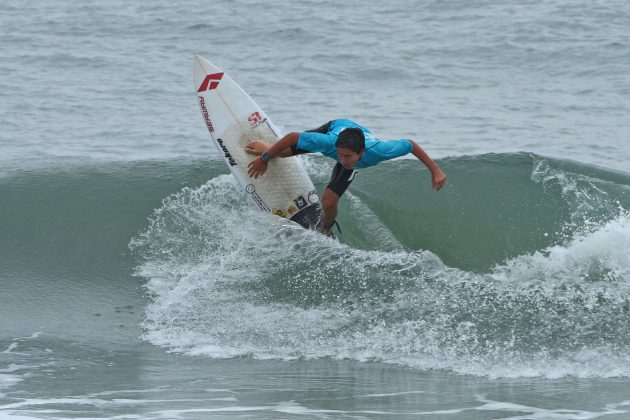 Diego Aguiar, Hang Loose Surf Attack 2017, Praia do Tombo, Guarujá (SP). Foto: Munir El Hage.