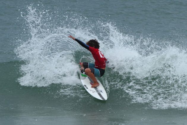 Guilherme Fernandes, Hang Loose Surf Attack 2017, Praia do Tombo, Guarujá (SP). Foto: Munir El Hage.