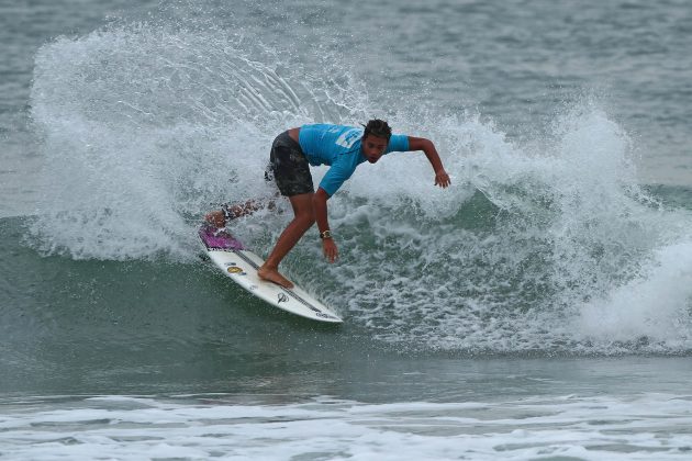 Junior Siqueira, Hang Loose Surf Attack 2017, Praia do Tombo, Guarujá (SP). Foto: Munir El Hage.