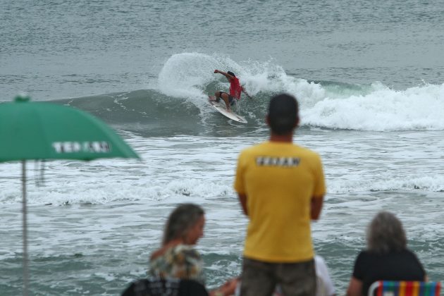 Luan Hanada, Hang Loose Surf Attack 2017, Praia do Tombo, Guarujá (SP). Foto: Munir El Hage.