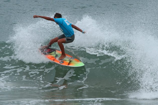 Ryan Araujo, Hang Loose Surf Attack 2017, Praia do Tombo, Guarujá (SP). Foto: Munir El Hage.
