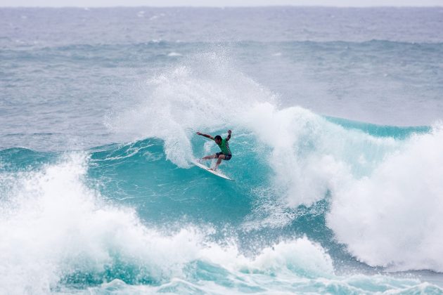 Vasco Ribeiro, Vans World Cup of Surfing 2017, Sunset Beach, Havaí. Foto: © WSL / Heff.