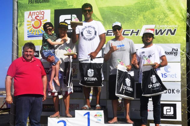 Taça Freeday LRS de Surf 2017, Rondinha, Arroio do Sal (RS). Foto: Luciano Sombrio.